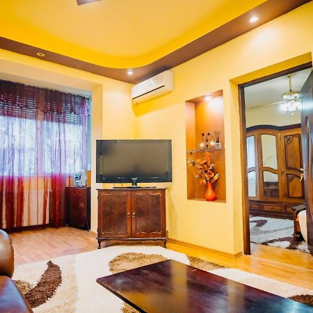 Riverview Apartament Nagyvárad Kültér fotó