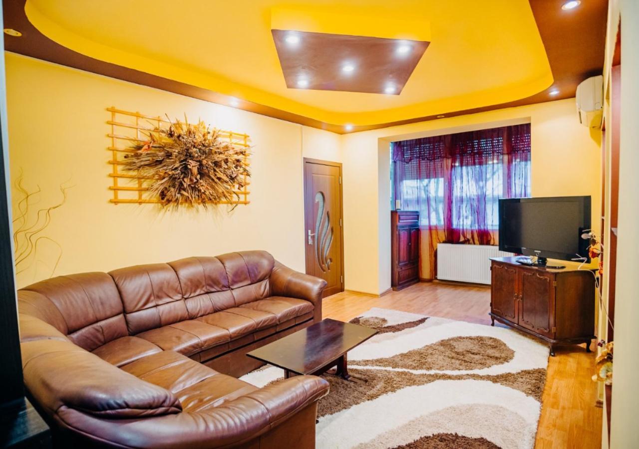 Riverview Apartament Nagyvárad Kültér fotó