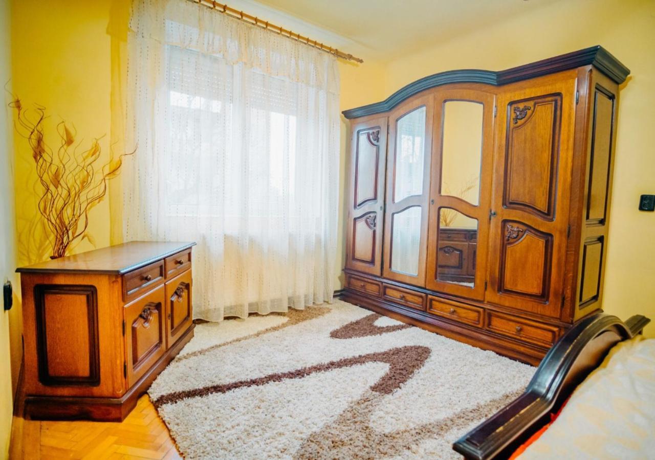 Riverview Apartament Nagyvárad Kültér fotó